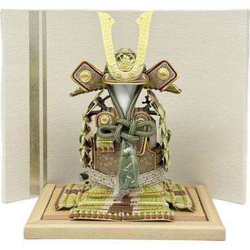 朔太郎　奉納鎧　4号　沢瀉深緑糸縅