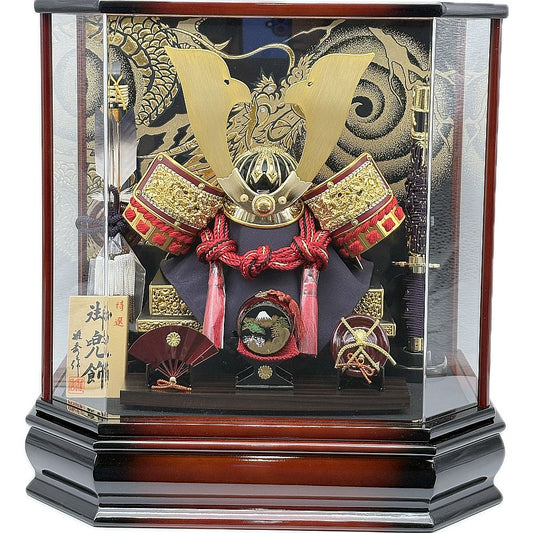 10号　中鍬形兜飾　前面アクリルケース