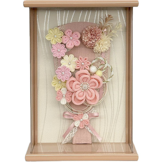 7号　アクリルブラウン額入り　つまみ羽子板　ピンク